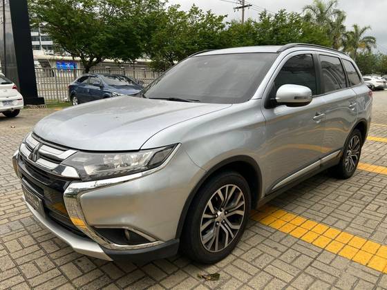 MITSUBISHI OUTLANDER 2.0 16V GASOLINA 4P AUTOMÁTICO